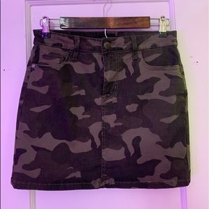 Camo denim skirt ⛓